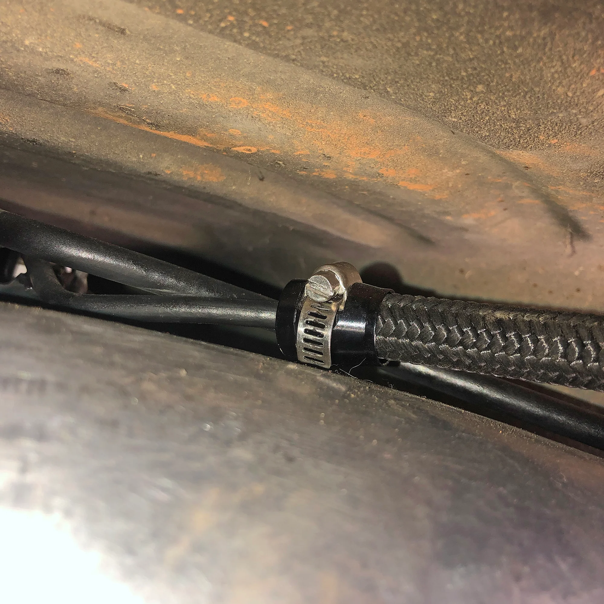 Chase Bays Front to Rear AN Fuel Line Kit - Toyota AE86 Corolla with Beams 3S-GE - Image 14